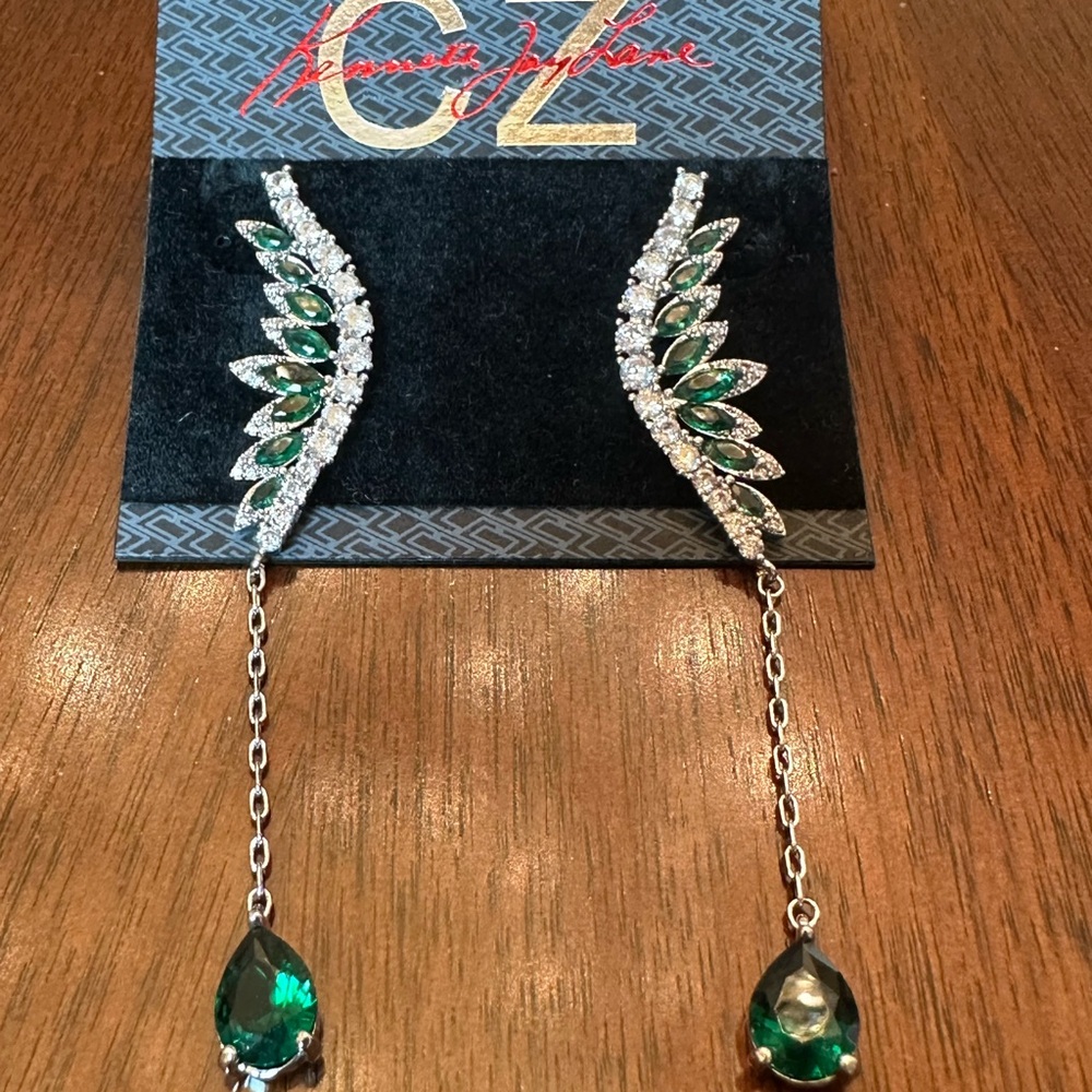Emerald Green Rhinestone Drop Earrings | Elegant Statement Jewelry - Picture 2 of 6